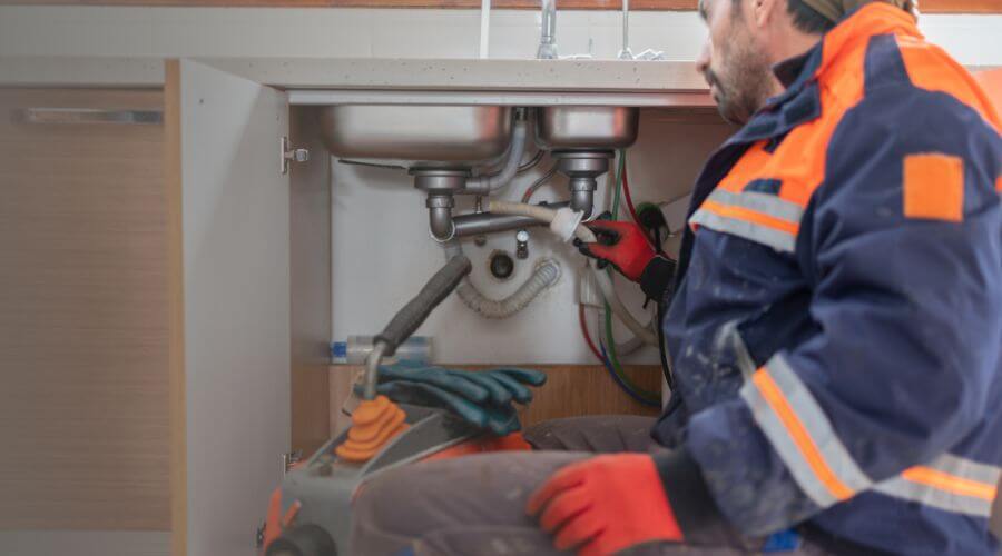 Professional slab leak plumber services in Many Farms, AZ